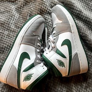 Air Jordans Woman’s - Army green, grey and white. New condition
